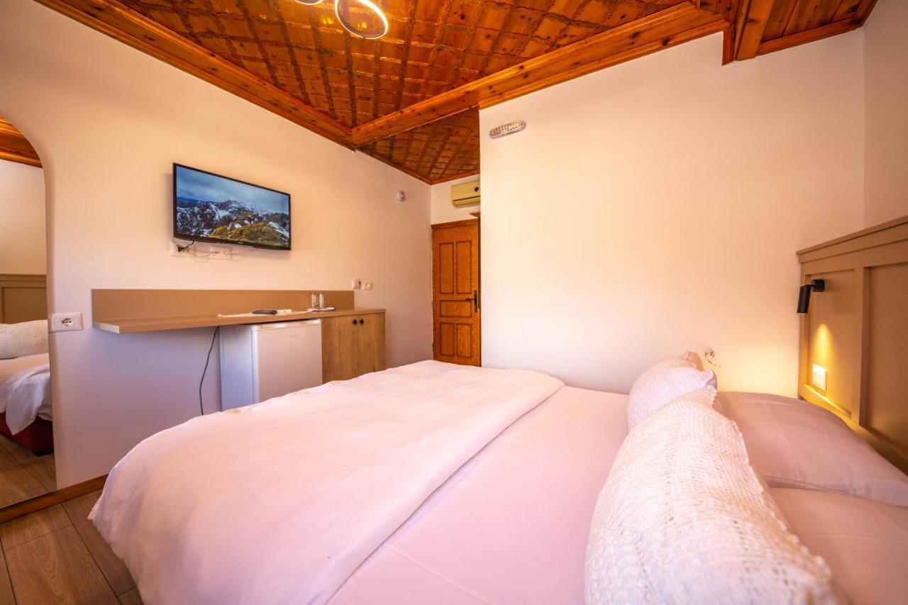 Gjirokastër Bed And Breakfast Kotoni מראה חיצוני תמונה
