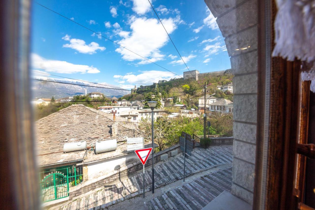 Gjirokastër Bed And Breakfast Kotoni מראה חיצוני תמונה