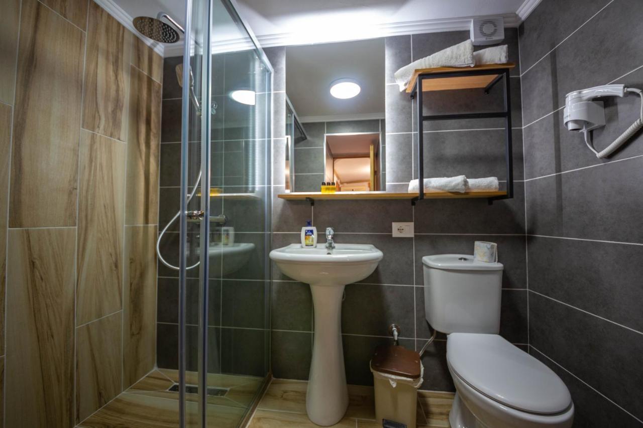 Gjirokastër Bed And Breakfast Kotoni מראה חיצוני תמונה