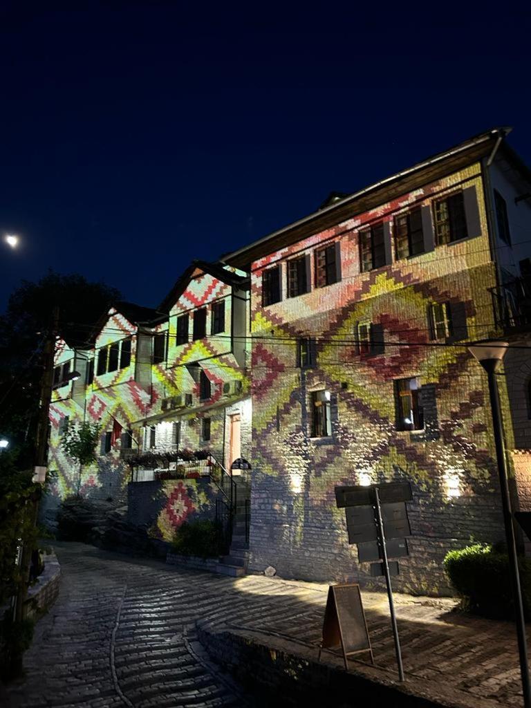Gjirokastër Bed And Breakfast Kotoni מראה חיצוני תמונה